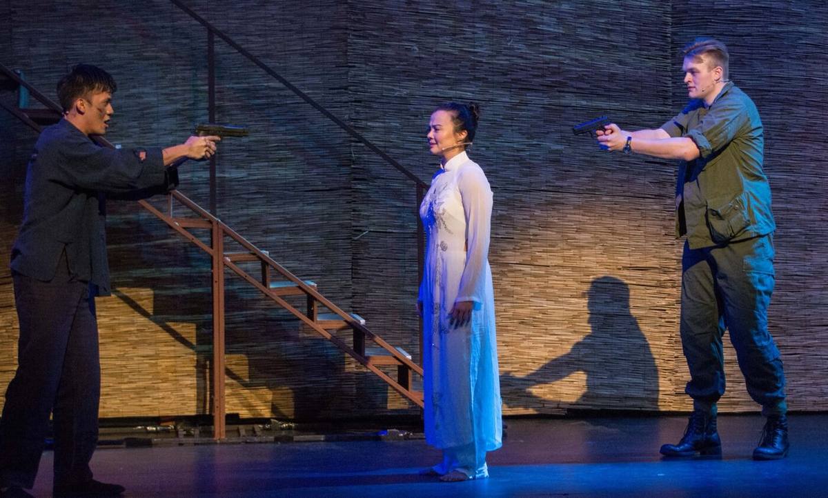 Miss Saigon scene